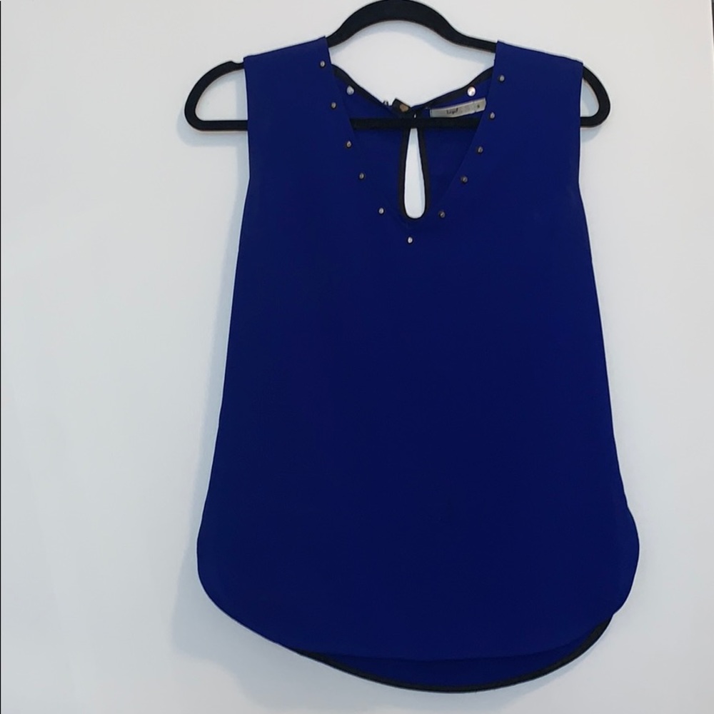 Blue blouse